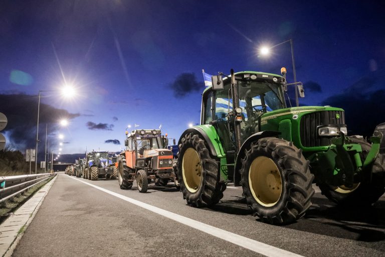 «Ναι» της κυβέρνησης στις δύο συναντήσεις με τον Πρωθυπουργό που ζήτησαν οι αγρότες