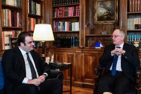 Ηράκλειο: Προφυλακίζεται ο 54χρονος που κατηγορείται οτι βίαζε τις κόρες του