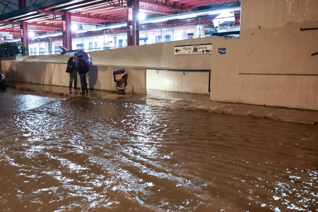 Δύο νεκροί από την επέλαση της κακοκαιρίας – Καταστροφές σε υποδομές, δρόμους και περιουσίες, ποια η κατάσταση τώρα
