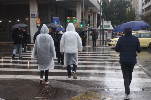 Δώδεκα Παλαιστίνιοι νεκροί στη Γάζα από ισραηλινές επιθέσεις – Έξι παιδιά μεταξύ των θυμάτων