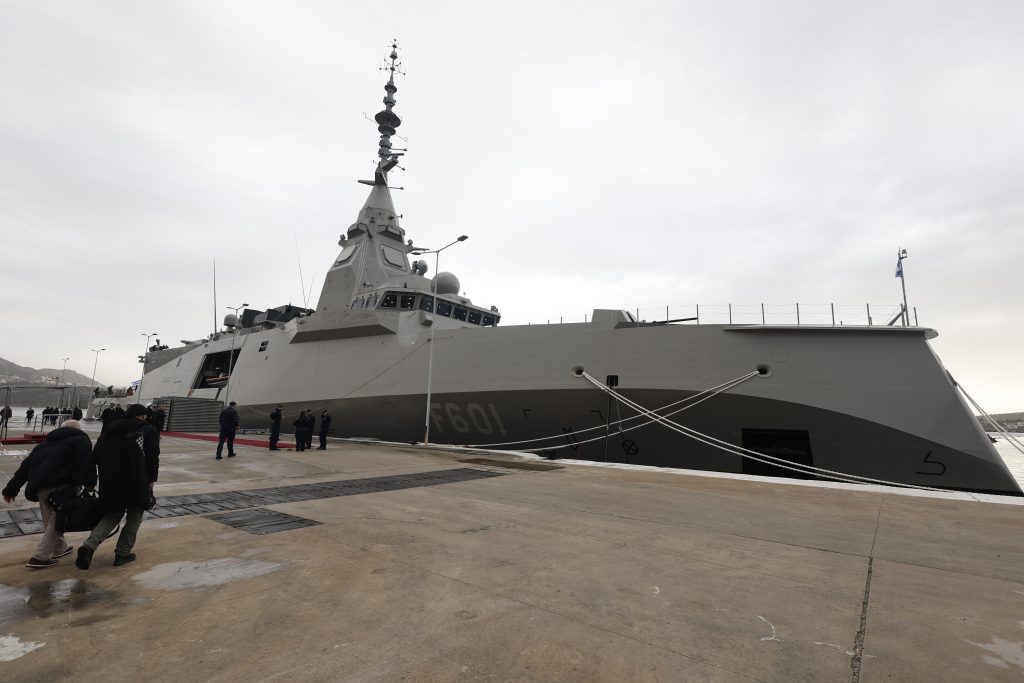 Συνάντηση Μητσοτάκη με τη Γαλλίδα υπουργό Άμυνας – Νωρίτερα θα επισκεφθεί με τον Δένδια τη φρεγάτα «Κίμων» και τον ναύσταθμο Σαλαμίνας