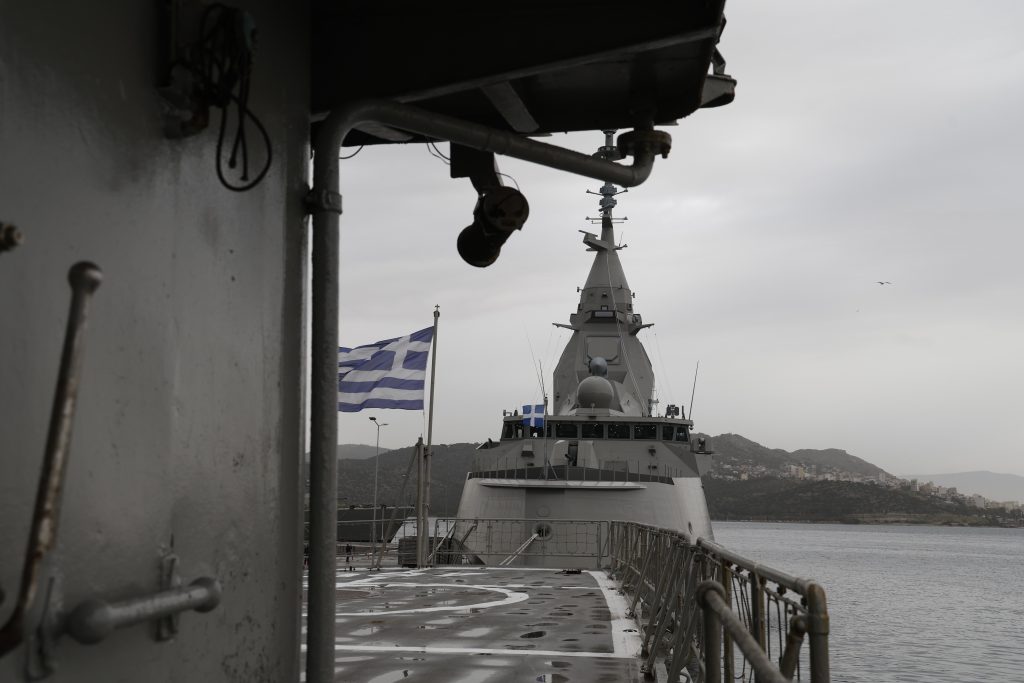 Συνάντηση Μητσοτάκη με τη Γαλλίδα υπουργό Άμυνας – Νωρίτερα θα επισκεφθεί με τον Δένδια τη φρεγάτα «Κίμων» και τον ναύσταθμο Σαλαμίνας