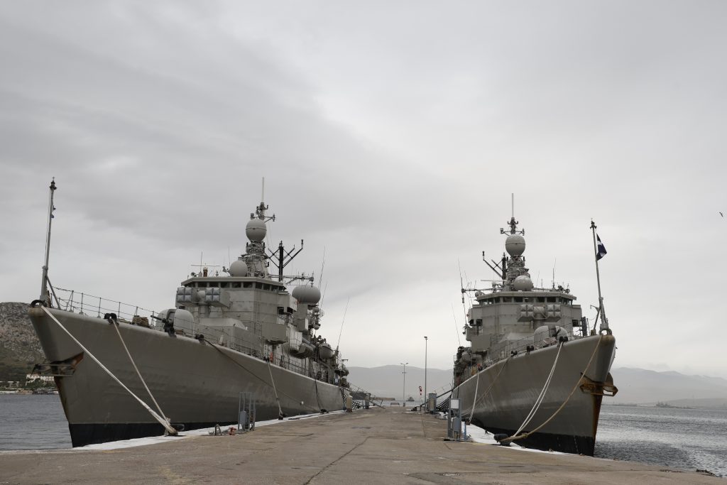 Συνάντηση Μητσοτάκη με τη Γαλλίδα υπουργό Άμυνας – Νωρίτερα θα επισκεφθεί με τον Δένδια τη φρεγάτα «Κίμων» και τον ναύσταθμο Σαλαμίνας