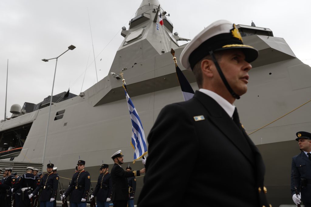 Συνάντηση Μητσοτάκη με τη Γαλλίδα υπουργό Άμυνας – Νωρίτερα θα επισκεφθεί με τον Δένδια τη φρεγάτα «Κίμων» και τον ναύσταθμο Σαλαμίνας