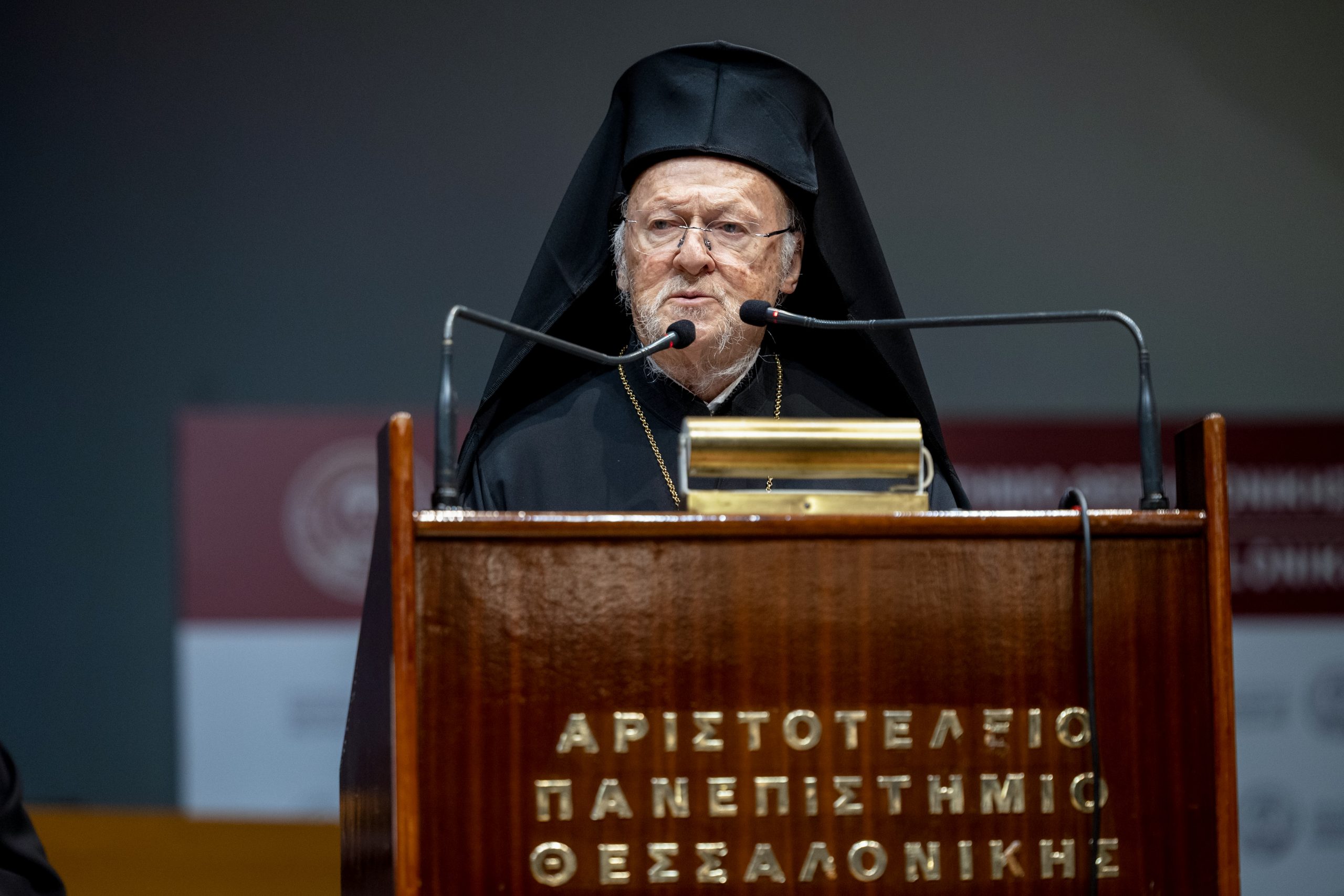 Θεσσαλονίκη: Σε εθελοντές που βοηθούν άστεγους ο Οικουμενικός Πατριάρχης Βαρθολομαίος 