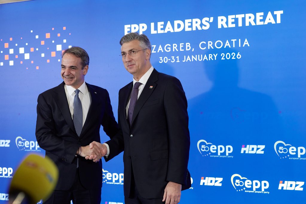 Μητσοτάκης από Ζάγκρεμπ: Οι πολίτες καταλαβαίνουν ότι οι αμυντικές δαπάνες είναι απαραίτητες