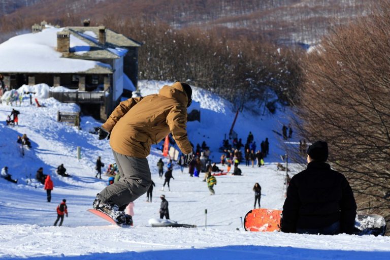 Την Παρασκευή ξεκινά η λειτουργία του Χιονοδρομικού Κέντρου Πηλίου