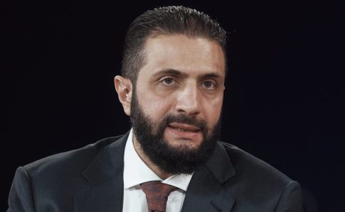 Στη Μαδρίτη σήμερα ο <strong>Μαχμούντ Αμπάς</strong>