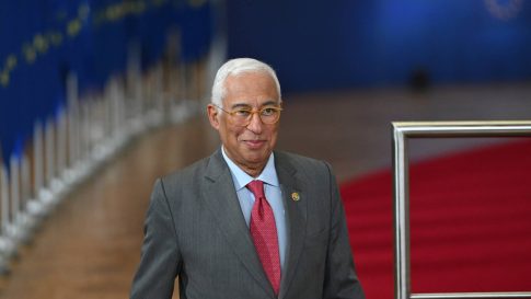 Κομοτηνή: Του πούλησαν “μαϊμού” χρυσαφικά αλλά συνελήφθησαν