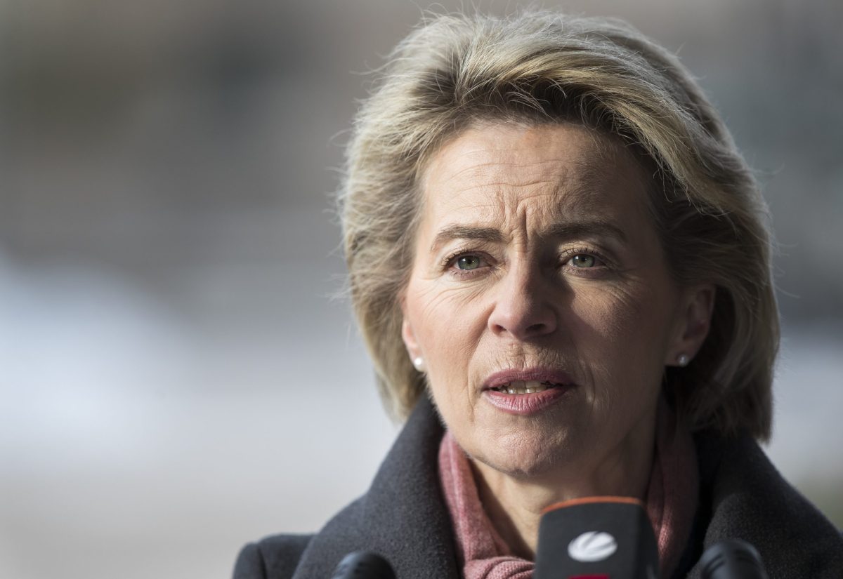 Φον ντερ Λάιεν: Έμφαση στο σεβασμό της κυριαρχίας της Γροιλανδίας και στη διατλαντική συνεργασία στο Νταβός