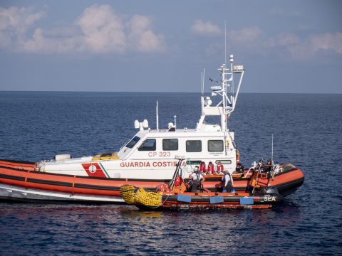 Πρόταση στον Ζελένσκι να παραδώσει το Ντονμπάς με αντάλλαγμα 800 δισ. για την «ευημερία» της Ουκρανίας μετά τον πόλεμο