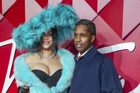 <strong>Oλοκληρώθηκε η επιχείρηση για την απομάκρυνση δύο χειροβομβίδων</strong> στο Κολωνάκι – Αποκαταστάθηκε η κυκλοφορία των οχημάτων στη Σκουφά