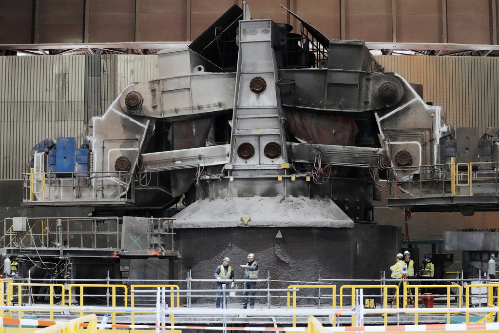 Σε ισχύ οι νέοι «πράσινοι δασμοί» της ΕΕ για τα προϊόντα υψηλής περιεκτικότητας σε άνθρακα