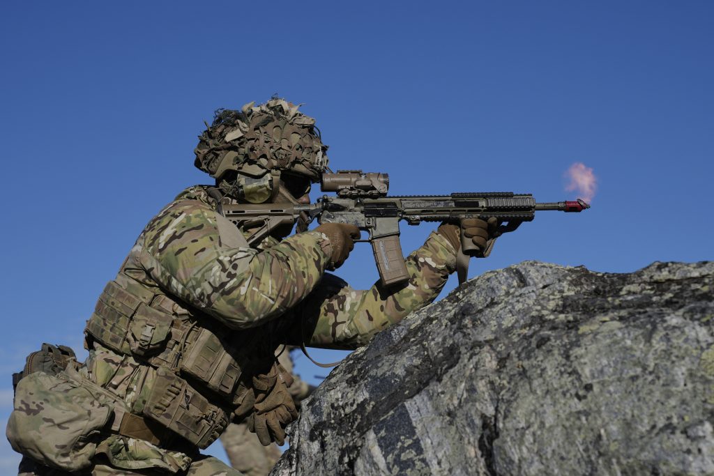 Τι κρύβεται πίσω από τις απειλές Τραμπ για τη Γροιλανδία και τι σημαίνει για το ΝΑΤΟ