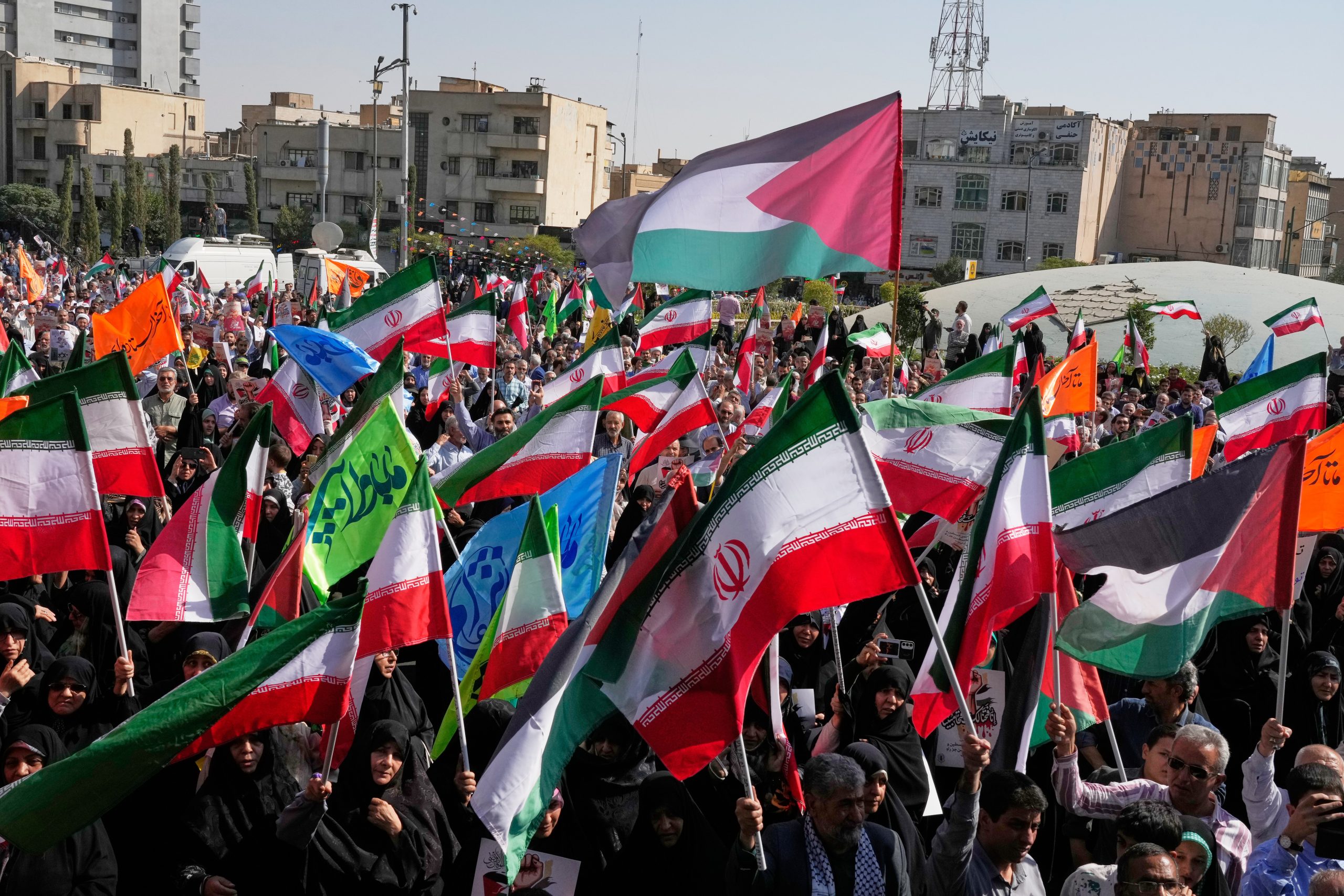 Τεχεράνη: «Πρέπει να προετοιμαστούμε για τον πόλεμο» λέει ο Ιρανός αντιπρόεδρος