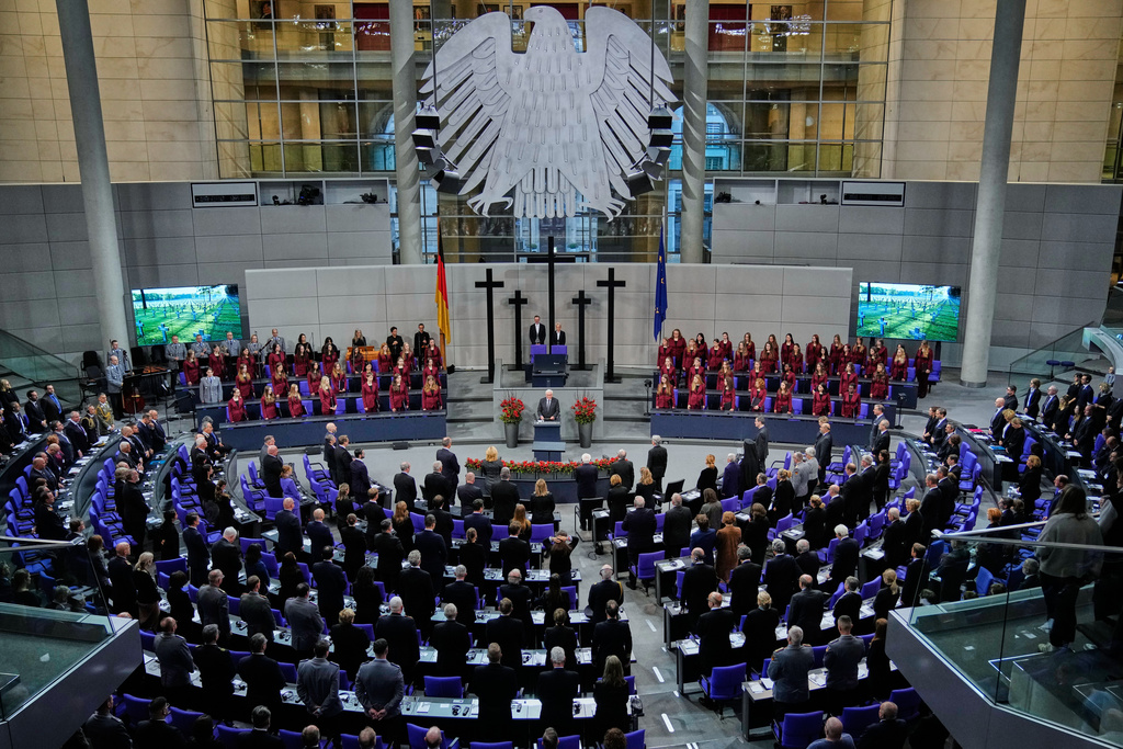 Φρίντριχ Μερτς: «Το μέλλον της Ευρώπης εξαρτάται από το αν μπορεί να υιοθετήσει σκληρή ισχύ»