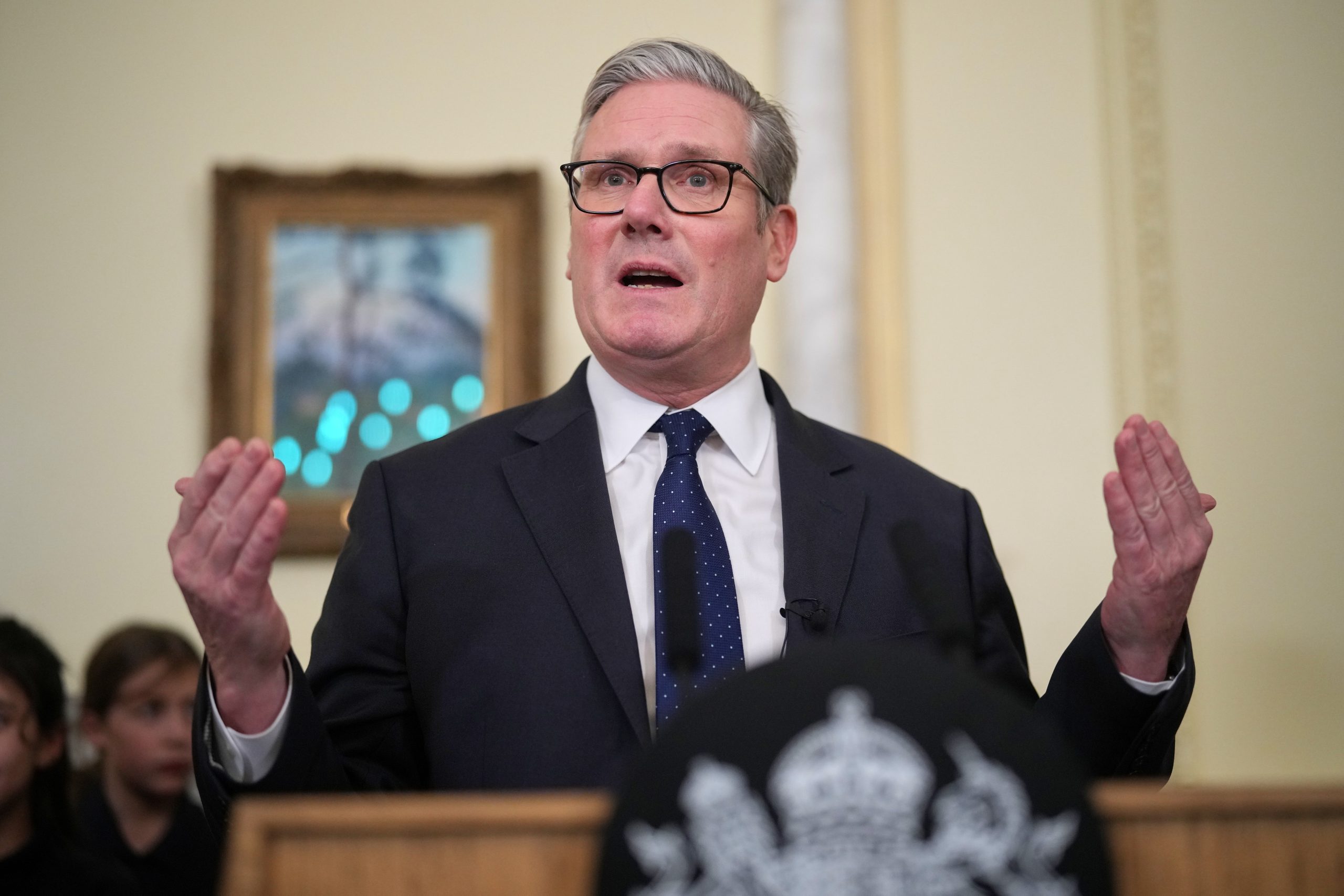 Τηλεφωνική επικοινωνία Στάρμερ με τον πρωθυπουργό της Νορβηγίας ενόψει της συνάντησης στο Παρίσι