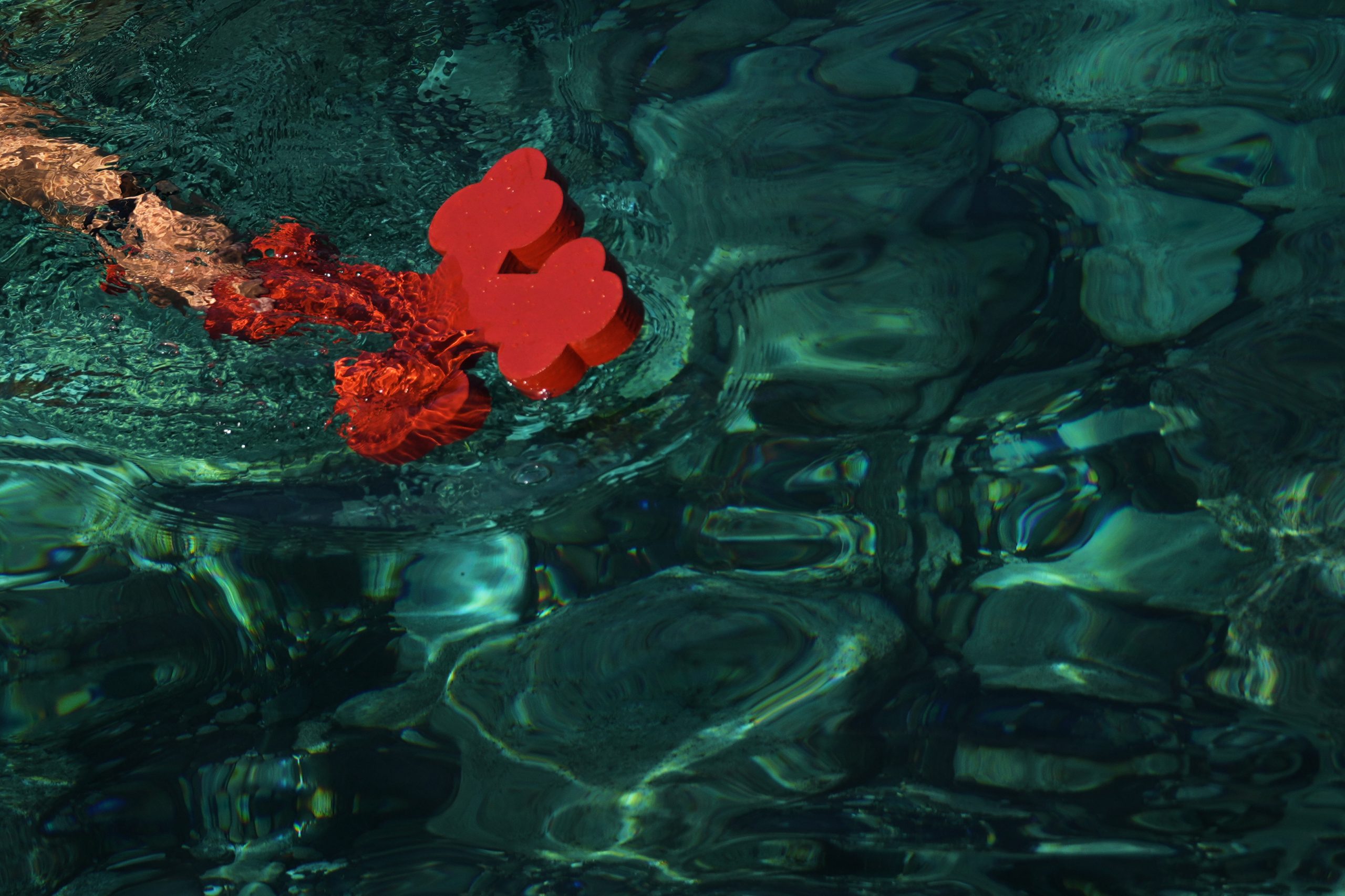 Λεμεσός: Άντρας φέρεται να έκλεψε τον σταυρό που έπιασε στην τελετή καθαγιασμού