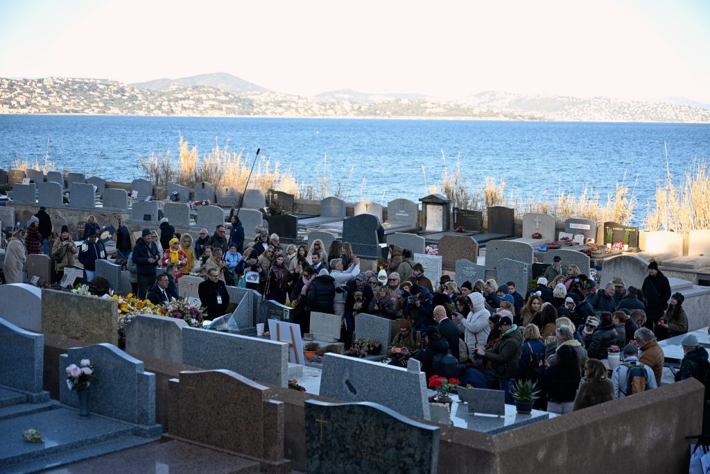 Μπριζίτ Μπαρντό: O σύζυγός της αποκάλυψε την αιτία θανάτου της – Με θέα τη Μεσόγειο το τελευταίο αντίο