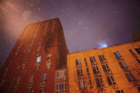 Αλί Χαμενεΐ: Ο Τραμπ να εστιάσει στα προβλήματα της χώρας του