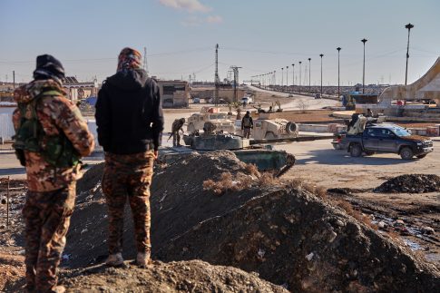 «Κενό στις ράγες»: Η εκδοχή του ελαττωματικού συνδέσμου ενισχύεται ενώ η Ισπανία θρηνεί 41 νεκρούς – 43 αγνοούμενοι