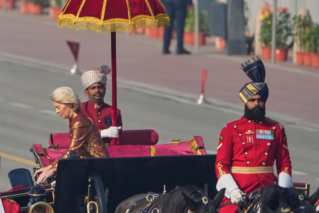 Η Ινδία γιόρτασε την 77η Ημέρα της Δημοκρατίας με μεγαλειώδη παρέλαση