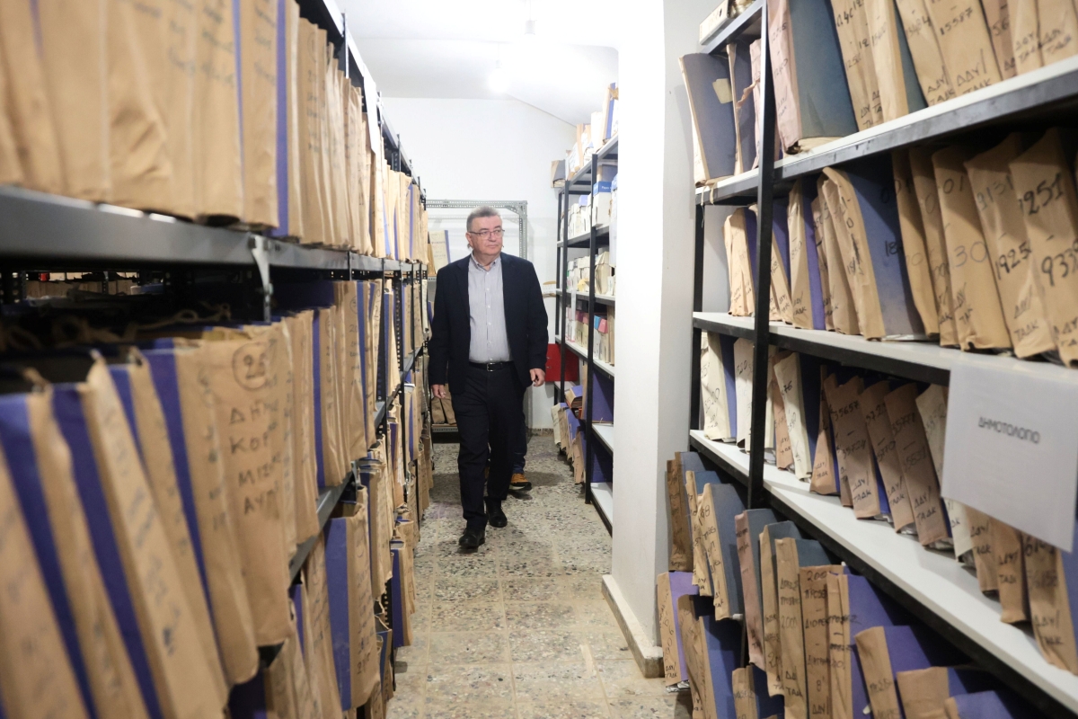 Σε ψηφιοποίηση των αρχείων θα προχωρήσει ο δήμος Κορινθίων