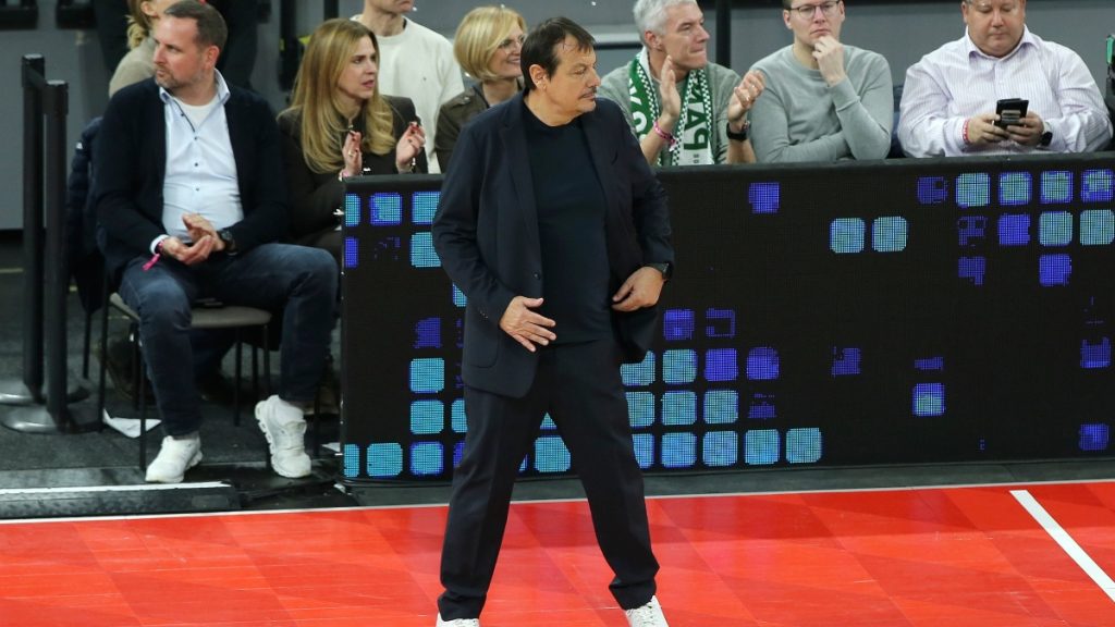 Aταμάν: «Στην τελευταία περίοδο παίξανε πολύ καλά και εμείς δεν είχαμε απάντηση»