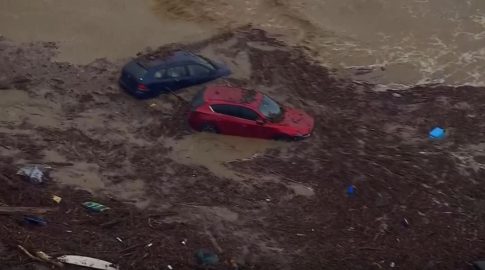 Στάση αναμονής από Τραμπ έναντι του Ιράν: Αναφέρει ότι σταμάτησαν οι εκτελέσεις, αλλά δεν αποκλείει στρατιωτική επέμβαση