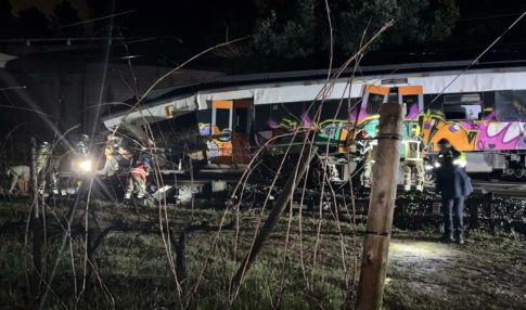 Τραμπ: Θα διαπιστώσετε πόσο μακριά μπορούμε να φτάσουμε για τη Γροιλανδία