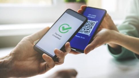 Αγία Σοφία: Από χριστιανική εκκλησία σε τζαμί <br> και μετά μουσείo