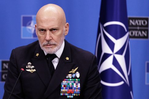 Γάζα: Δεκαεπτά χώρες, ανάμεσά τους <strong>η Σαουδική Αραβία, το Κατάρ και η Αίγυπτος</strong>, καλούν τη Χαμάς να παραδώσει τα όπλα