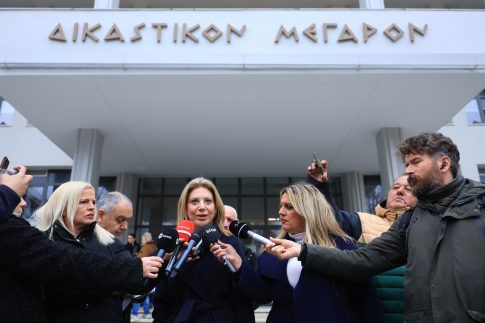 Το ΕΡΤnews στη Γάζα: Ρεπορτάζ σε μια απροσπέλαστη περιοχή όπου οι σφαίρες «σφυρίζουν» ακόμη πάνω από τα κεφάλια αμάχων