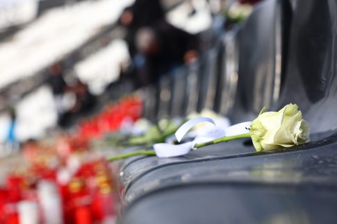 Θεσσαλονίκη: Φωτιά σε δύο σταθμευμένα οχήματα στον Εύοσμο