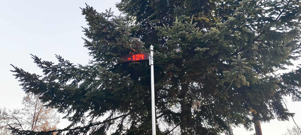 Καιρός: Οι χιονοπτώσεις περιορίζονται, ο παγετός παραμένει – Άνοδος 10 βαθμών από την Παρασκευή