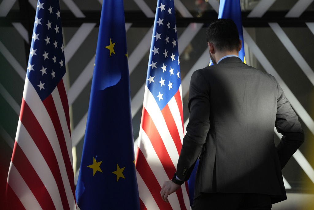 Μ. Ρούτε: Όποιος πιστεύει πως η Ευρώπη μπορεί να υπερασπιστεί τον εαυτό της χωρίς τις ΗΠΑ, απλώς ονειρεύεται