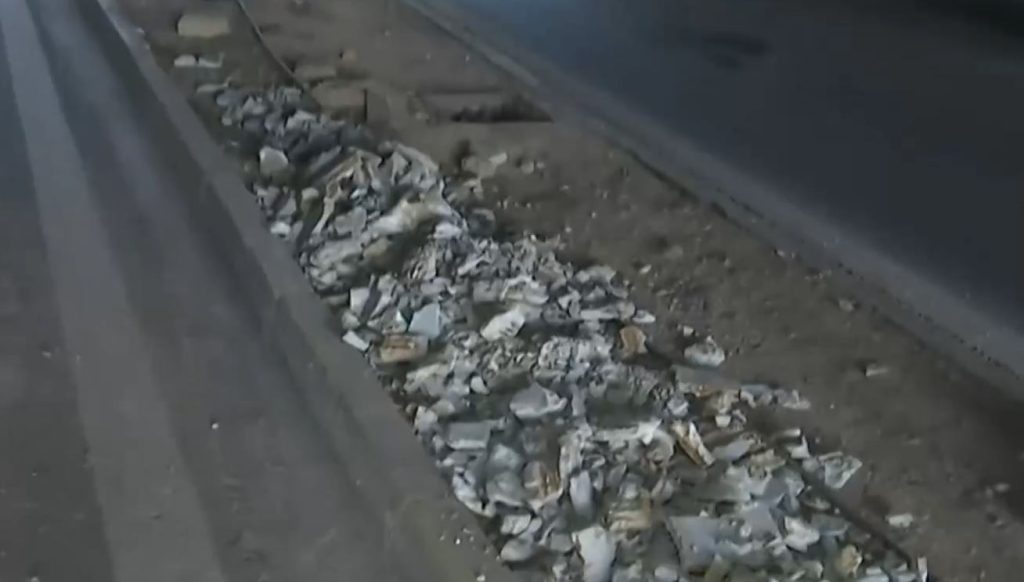 Ν. Ιωνία: Καμία ανησυχία για τη γέφυρα στην Εθνικής Αντιστάσεως – Τι λέει η Περιφέρεια Αττικής για την πτώση τσιμέντων