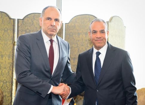 Λήμνος: Ημερίδα για το δημογραφικό πρόβλημα και βράβευση μαθητών τρίτεκνων οικογενειών