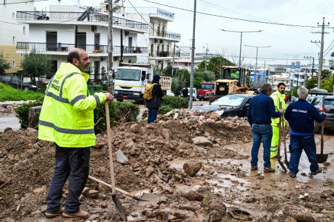 Ικαρία: Εντοπίστηκε η σορός 4χρονου από το ναυάγιο λέμβου με μετανάστες