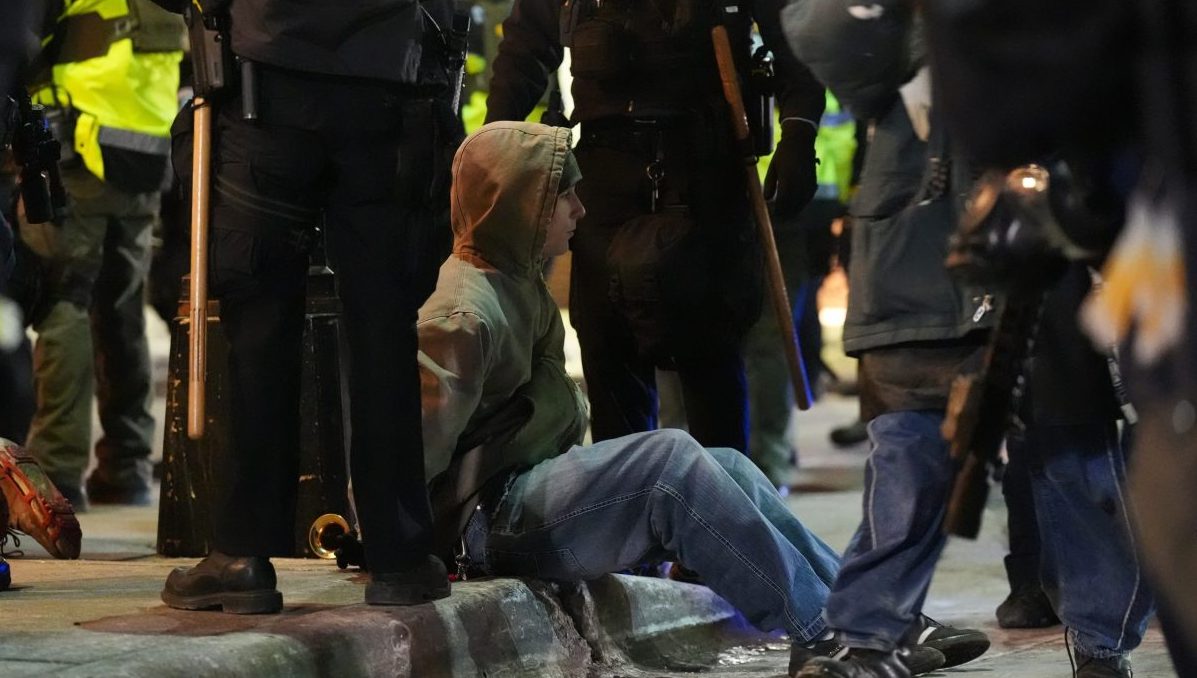 ΗΠΑ: Δικαστής απέρριψε αίτημα παύσης των επιχειρήσεων της ICE στη Μινεάπολη  ​