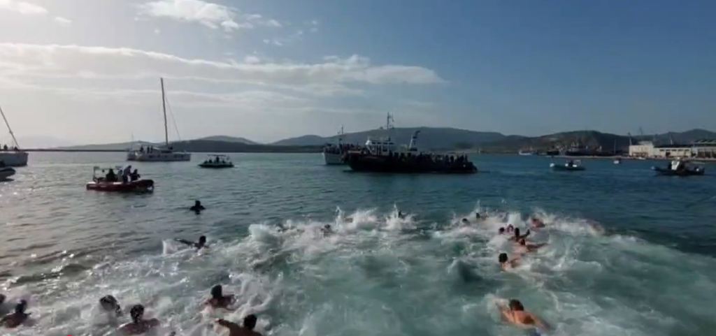 Βόλος: Ο αγιασμός των υδάτων με καλοκαιρία