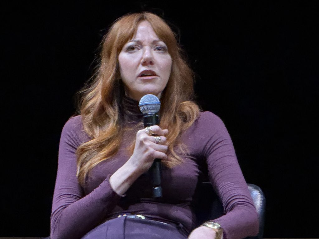 Diane Morgan στη Στέγη: Άλλο ο καλλιτέχνης, άλλο το έργο του