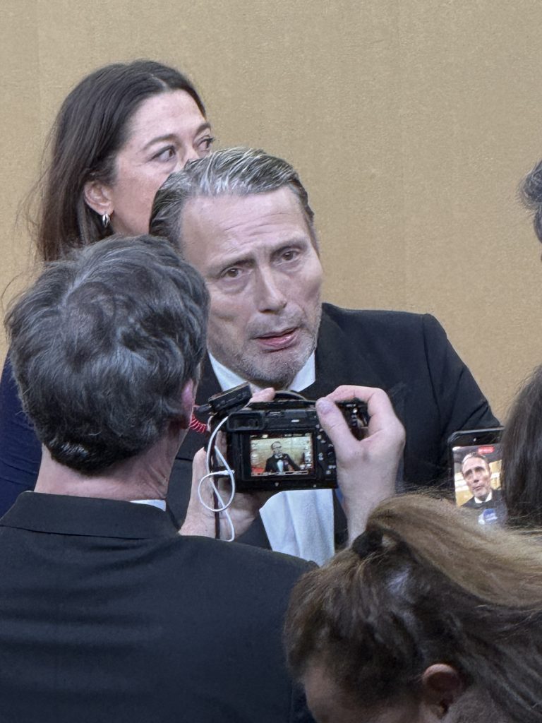 EFA 2026: Πώς επιβίωσα χωρίς πρώτες βοήθειες στα Ευρωπαϊκά Βραβεία Κινηματογράφου