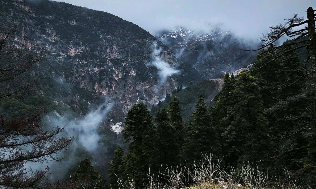 Προβλήματα από την έντονη βροχόπτωση στην Ήπειρο – Αποκλεισμένο το χωριό Ματσούκι στα Τζουμέρκα
