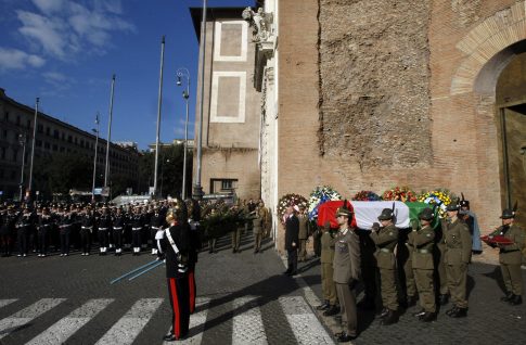 «Καλπάζει» η γρίπη Α: Μπορεί να μεταδοθεί μέχρι και δυο 24ωρα πριν εμφανιστούν συμπτώματα – Σε εγρήγορση η επιστημονική κοινότητα