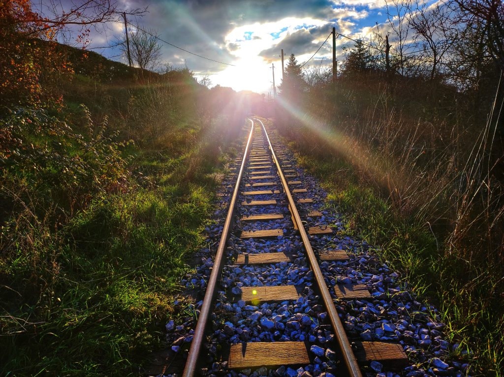 «Καιρική ανάπαυλα» το Σαββατοκύριακο – Νέο κύμα κακοκαιρίας με ισχυρές βροχές από Δευτέρα