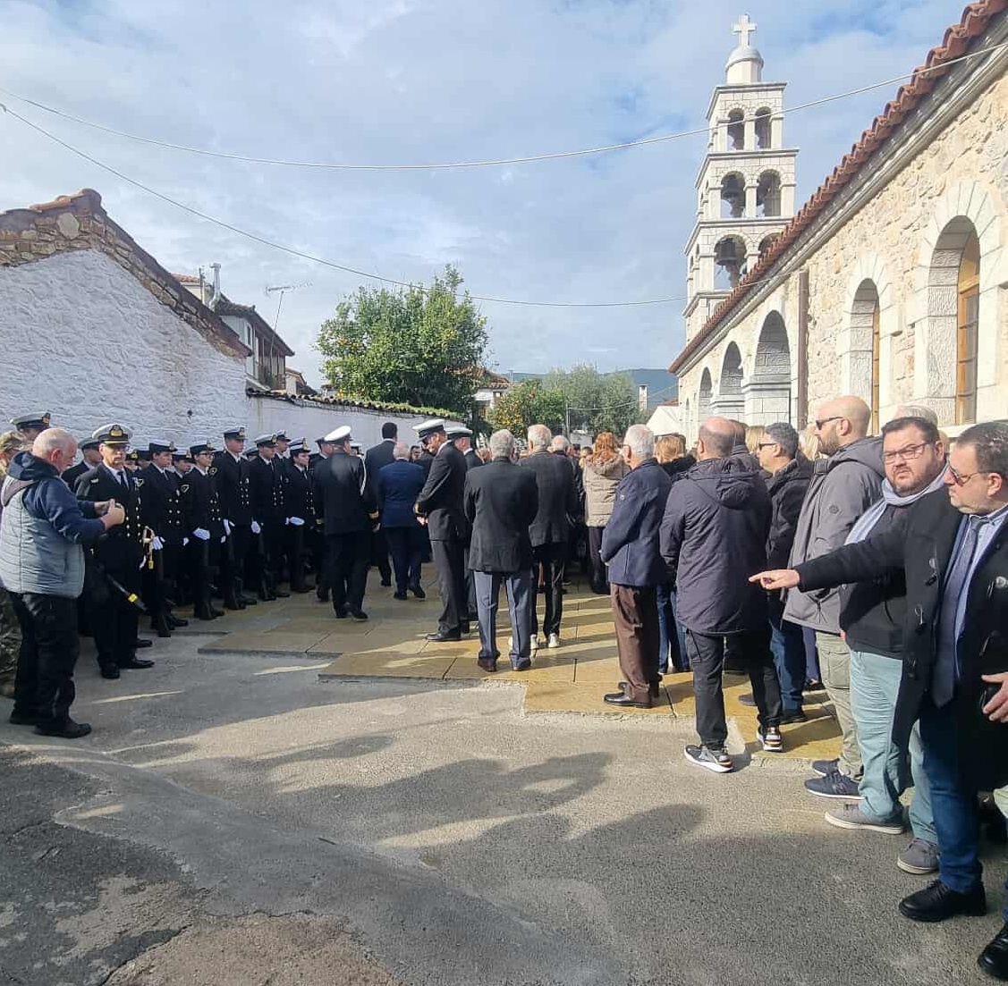 Τελευταίο αντίο στον λιμενικό που πνίγηκε στο παράλιο Άστρος