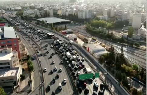 Ομιλία εκπροσώπων της ΕΣΗΕΘΣτΕΕ<br>σε φοιτητές δημοσιογραφίας στο ΑΠΘ