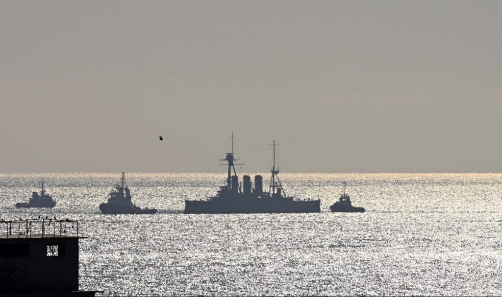 Η τελετή υποδοχής της φρεγάτας «Κίμων» μέσα από τον φωτογραφικό φακό