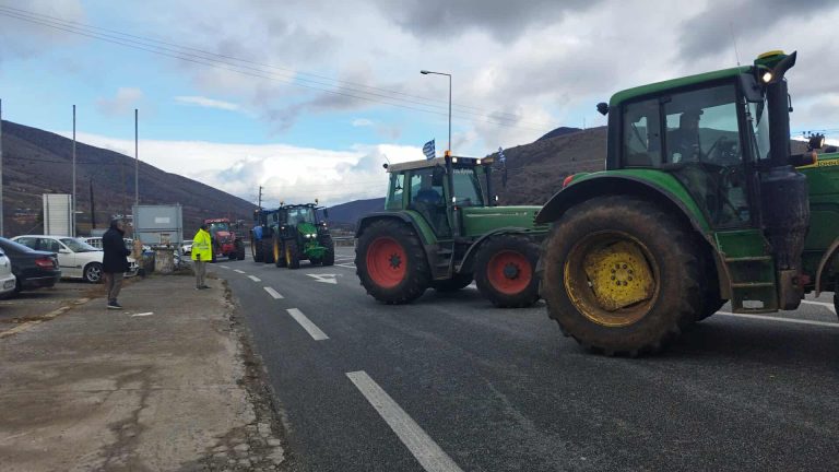 Δ. Μακεδονία: Οι παρακάμψεις της κυκλοφορίας των αυτοκινήτων λόγω των μπλόκων